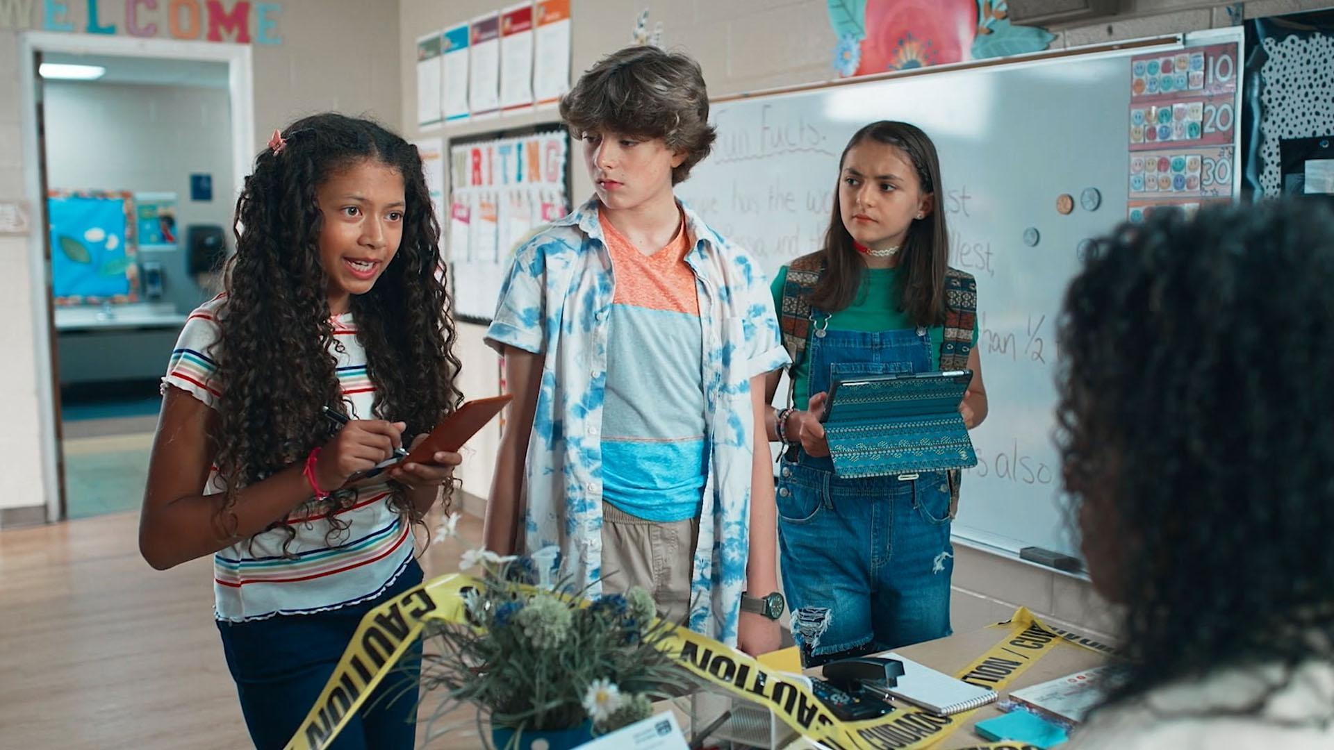 The detectives’ friend, Elena, has lost her show & tell object -- a gift from family in Puerto Rico.